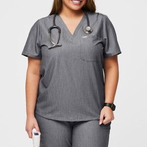 FIGS | Catarina One-Pocket Scrub Top Women’s Size M